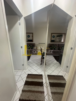 Apartamento Para Vender com 01 quarto no bairro Canasvieiras em Florianópolis