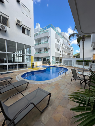 Apartamento Para Temporada com 02 quarto sendo 01 suíte no bairro Canasvieiras em Florianópolis