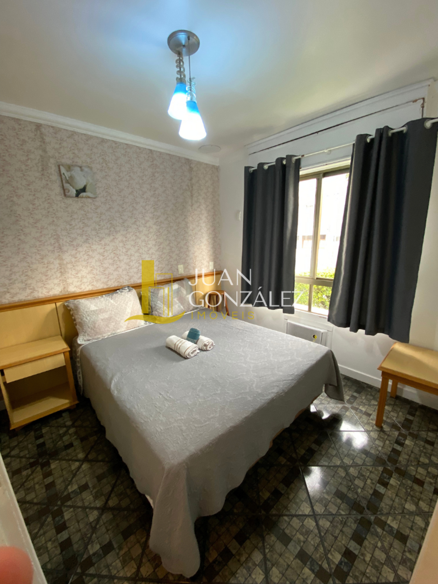 Apartamento Para Temporada com 01 quarto no bairro Canasvieiras