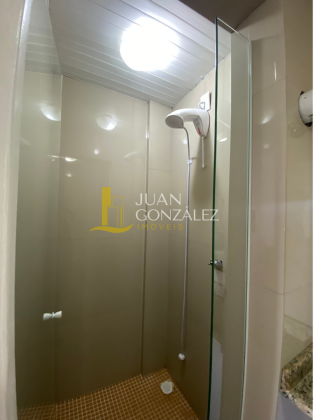 Apartamento Moderno com 2 Suítes e Vista Lateral para o Mar
