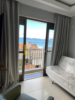 Apartamento Moderno com 2 Suítes e Vista Lateral para o Mar