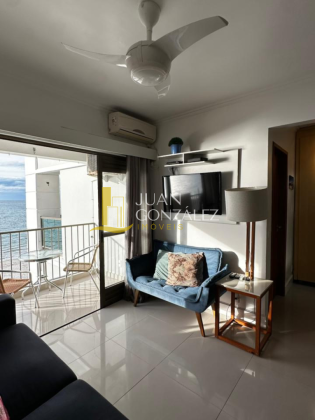 Apartamento moderno e aconchegante frente ao mar em canasvieiras Florianópolis