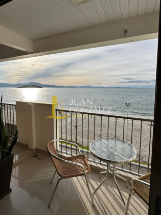 Apartamento moderno e aconchegante frente ao mar em canasvieiras Florianópolis