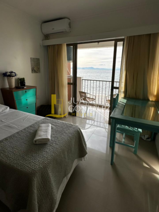 Apartamento moderno e aconchegante frente ao mar em canasvieiras Florianópolis