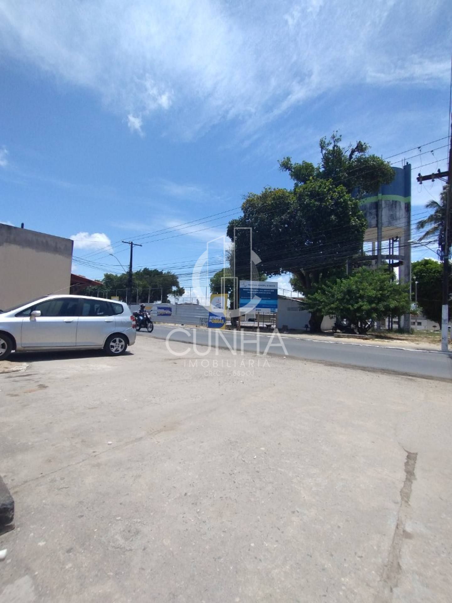 Casa em Condomínio ao lado da Farmácia do Jarbas