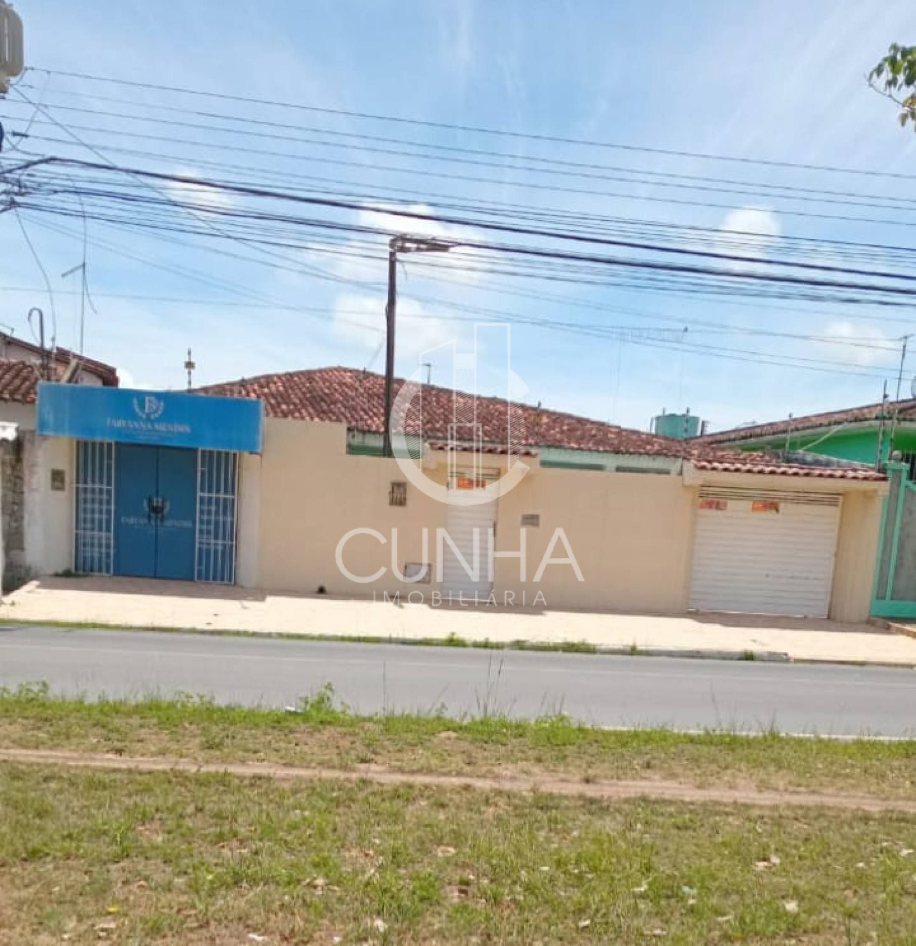 Casa Para Vender com 4 quartos 1 suítes no bairro Tabuleiro em Maceió
