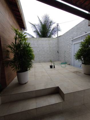 Casa em Condomínio Fechado sendo 3/4