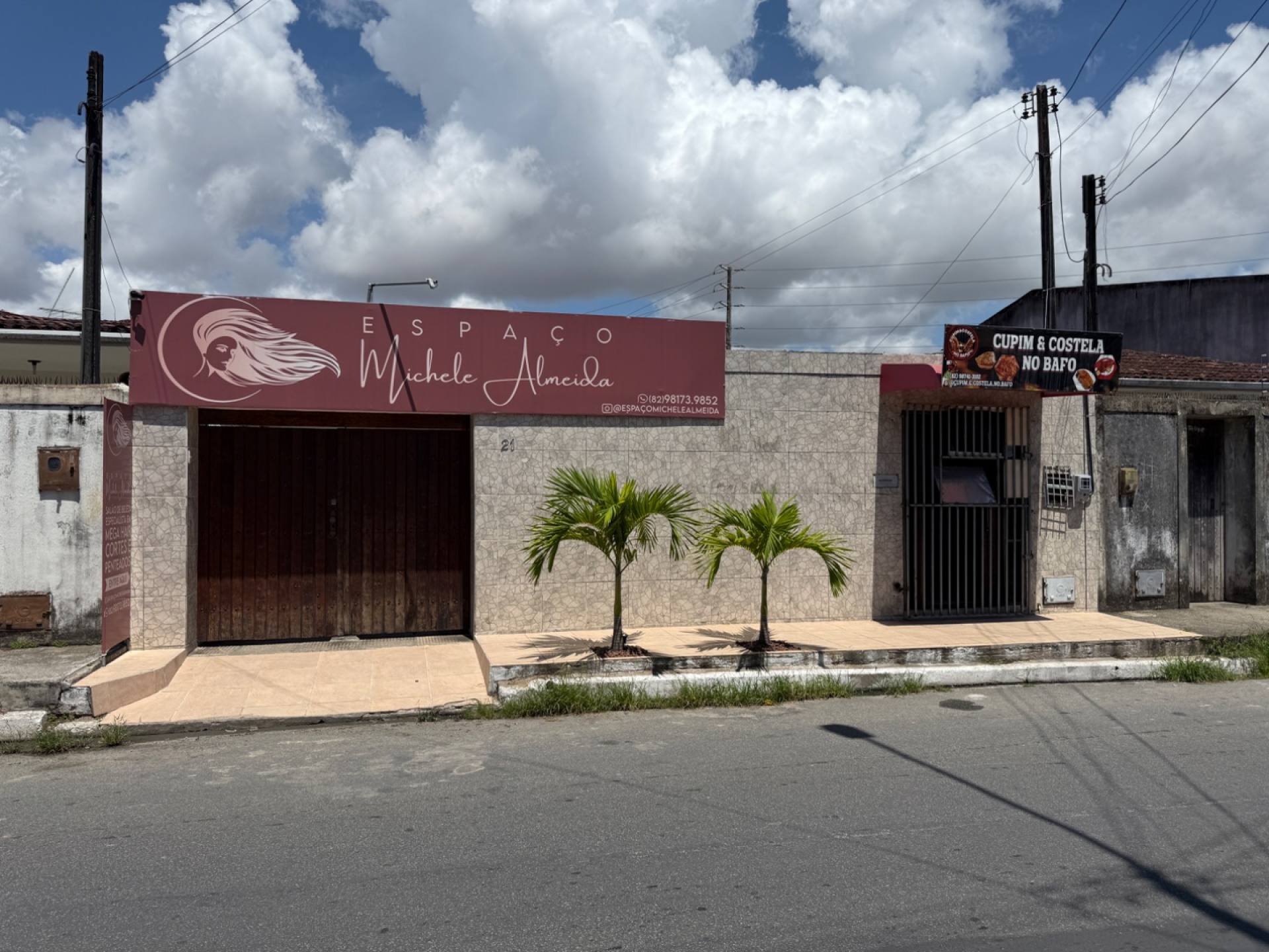 Casa 4 quartos com ponto comercial