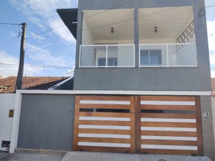 CASA DUPLEX EM CONDOMÍNIO FECHADO