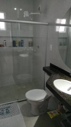 Excelente Casa com Piscina