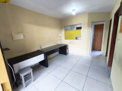 ? Ponto Comercial à Venda – Em Frente à portaria 2 da UFAL!