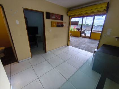 ? Ponto Comercial à Venda – Em Frente à portaria 2 da UFAL!
