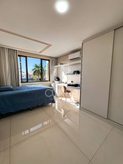 Linda Casa Em Condomínio Fechado