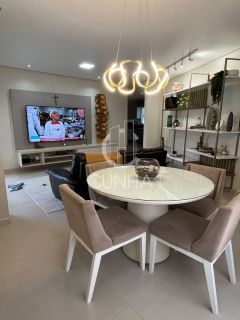 Belíssima Casa em Condomínio Fechado na Serraria