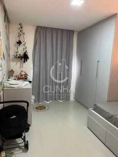 Belíssima Casa em Condomínio Fechado na Serraria