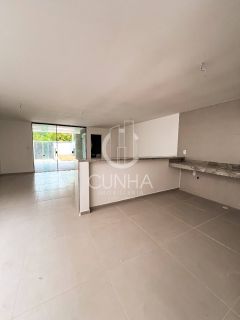 Casa Nova em Condomínio Fechado