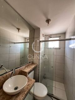 Apartamento com Varanda no Antares