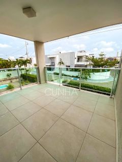 Casa super charmosa em condomínio fechado no Antares