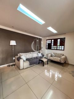 Casa reformada na Serraria