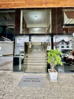 Sala Comercial Para Alugar no bairro Centro em Joinville