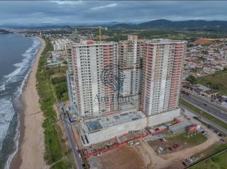 Apartamento com 1 quarto e uma Suite Master no Grant Home Club