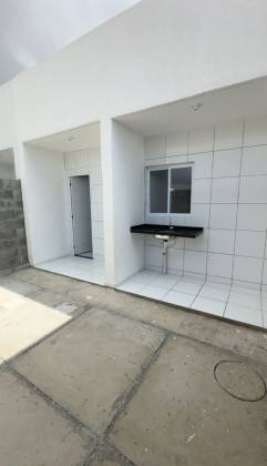 Casa a venda no portal dos bosques.