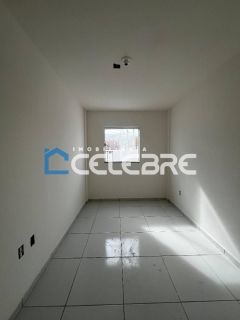 CASAS COM BECO E QUINTAL NO PORTAL DOS BOSQUES