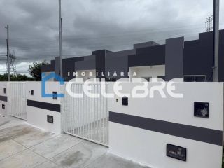 Casa Para Vender com 02 quartos no bairro Portal dos Bosques em Campina Grande