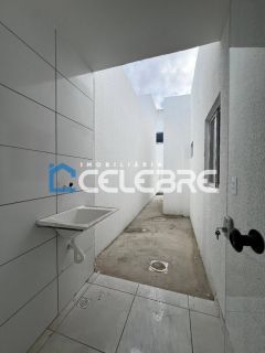 Casa para Vender no Portal Sudoeste com Suite