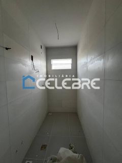 Casa com 2 quartos e suíte a venda