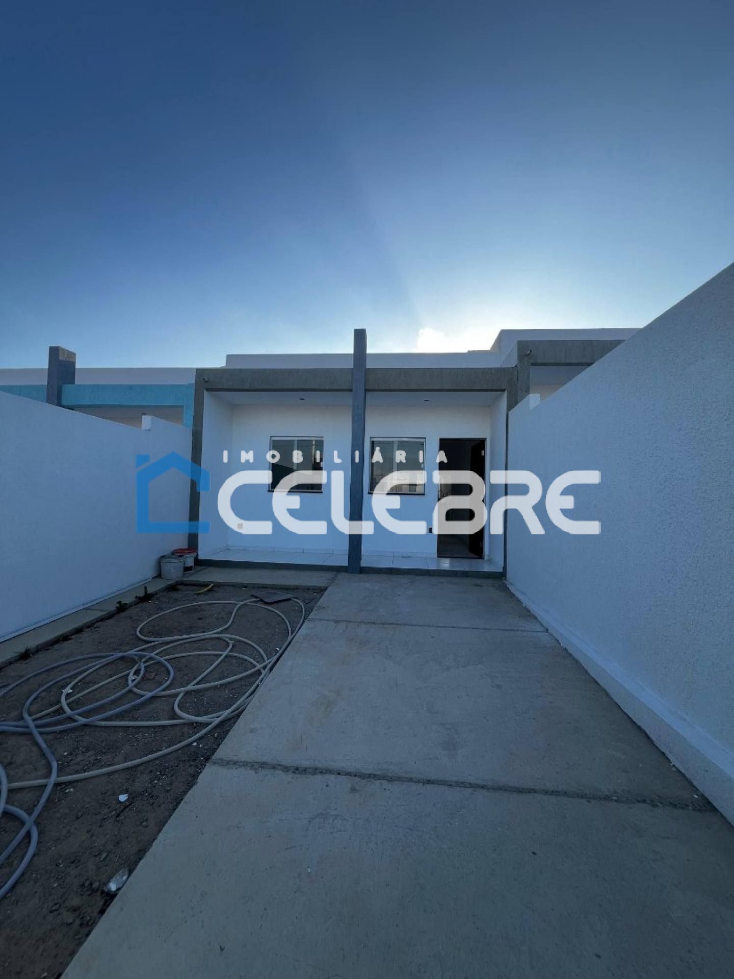 Casa a venda no Portal dos Bosques com 02 dormitórios