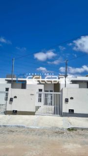 Casa com dois quartos no Portal dos Bosques