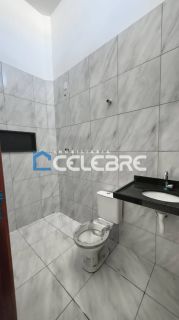 Casa com dois quartos no Portal dos Bosques