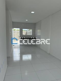 Casa para vender com 2 quartos sendo uma suíte na Vila Maria da Luz em Campina Grande