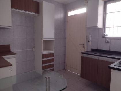 Casa com três quartos no Catole