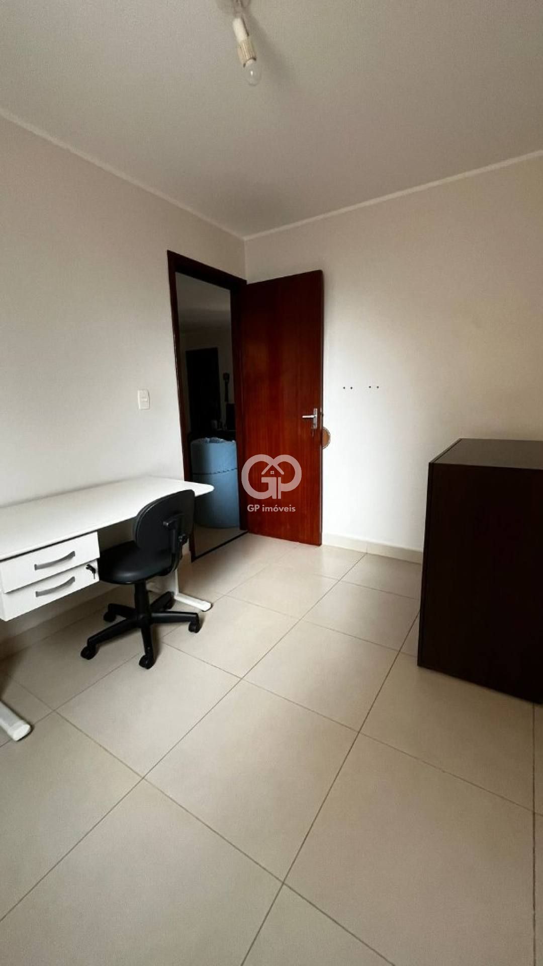 Apartamento Para Vender com 2 quartos no bairro Mercês em Uberaba
