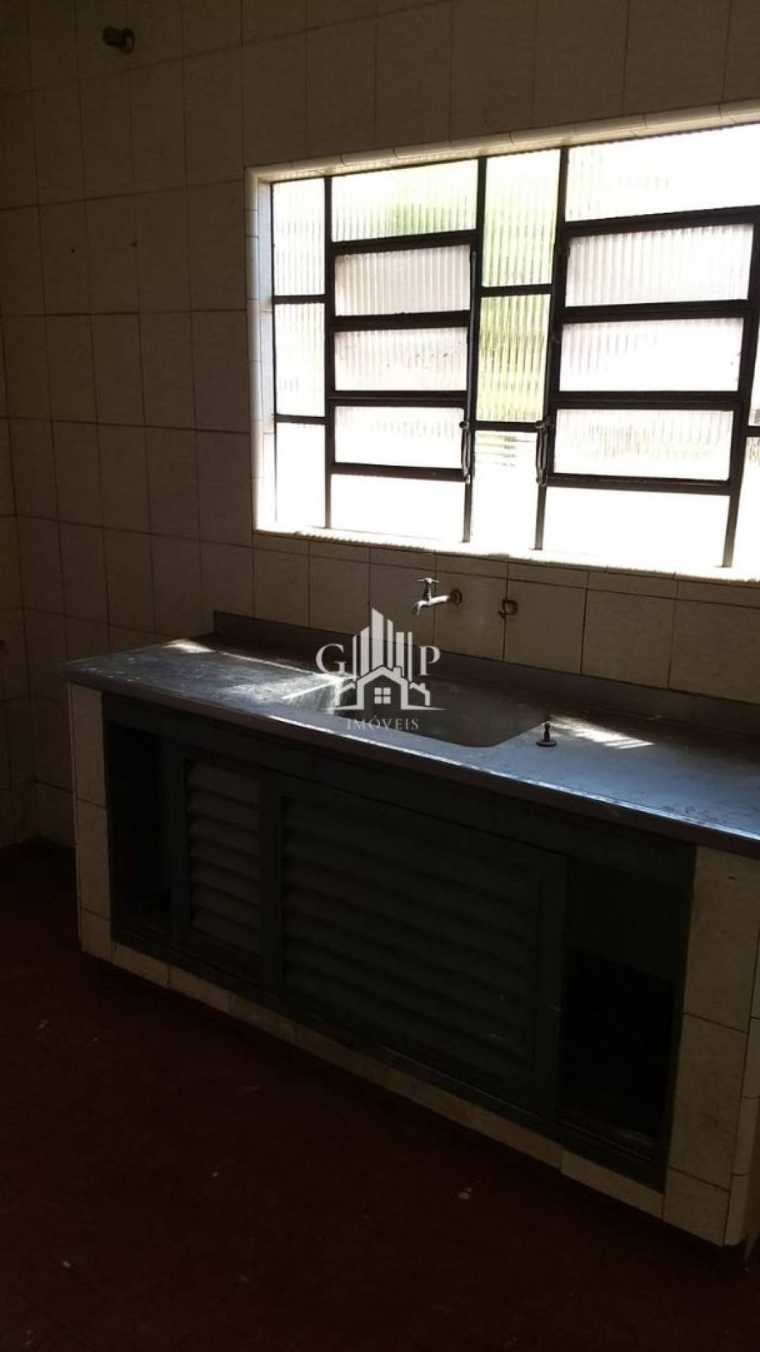 Casa para venda com 3 quartos e ótima localização no Bairro Santa Maria