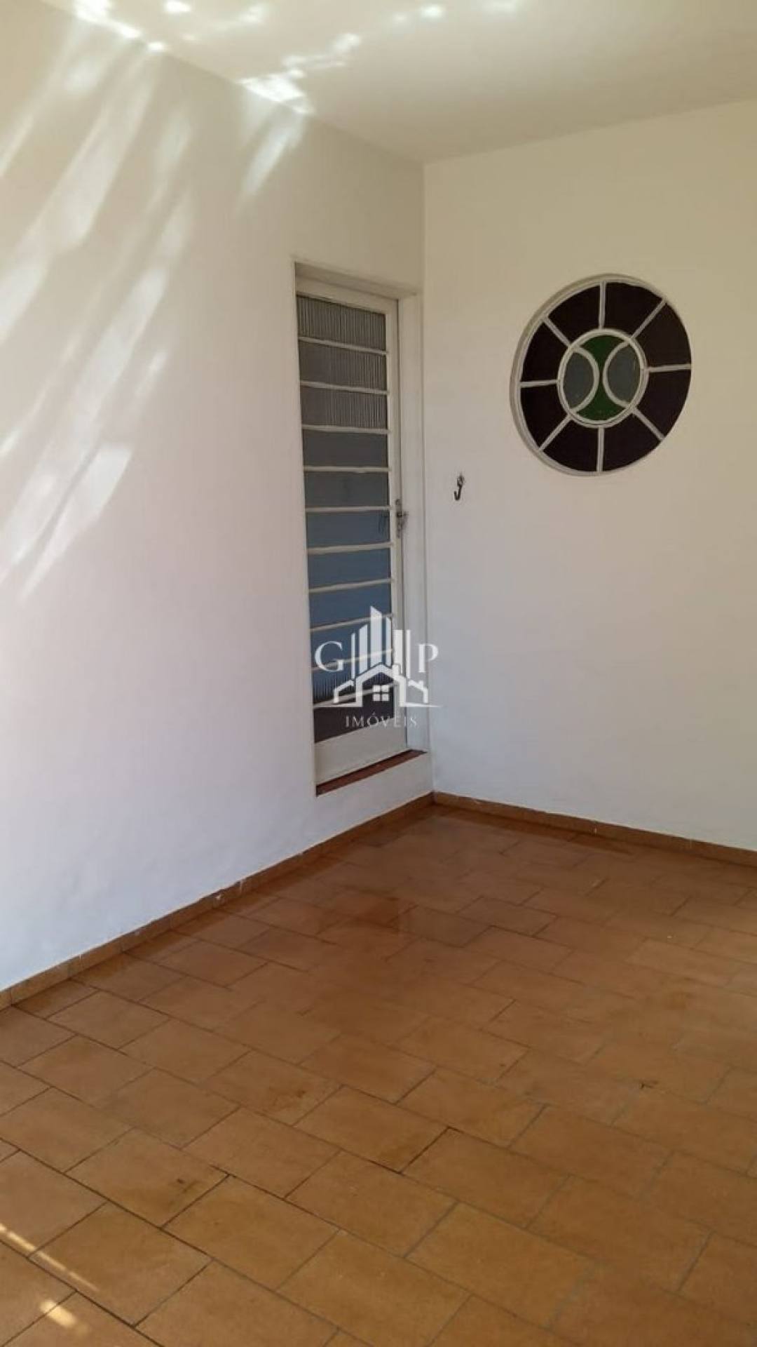 Casa para venda com 3 quartos e ótima localização no Bairro Santa Maria