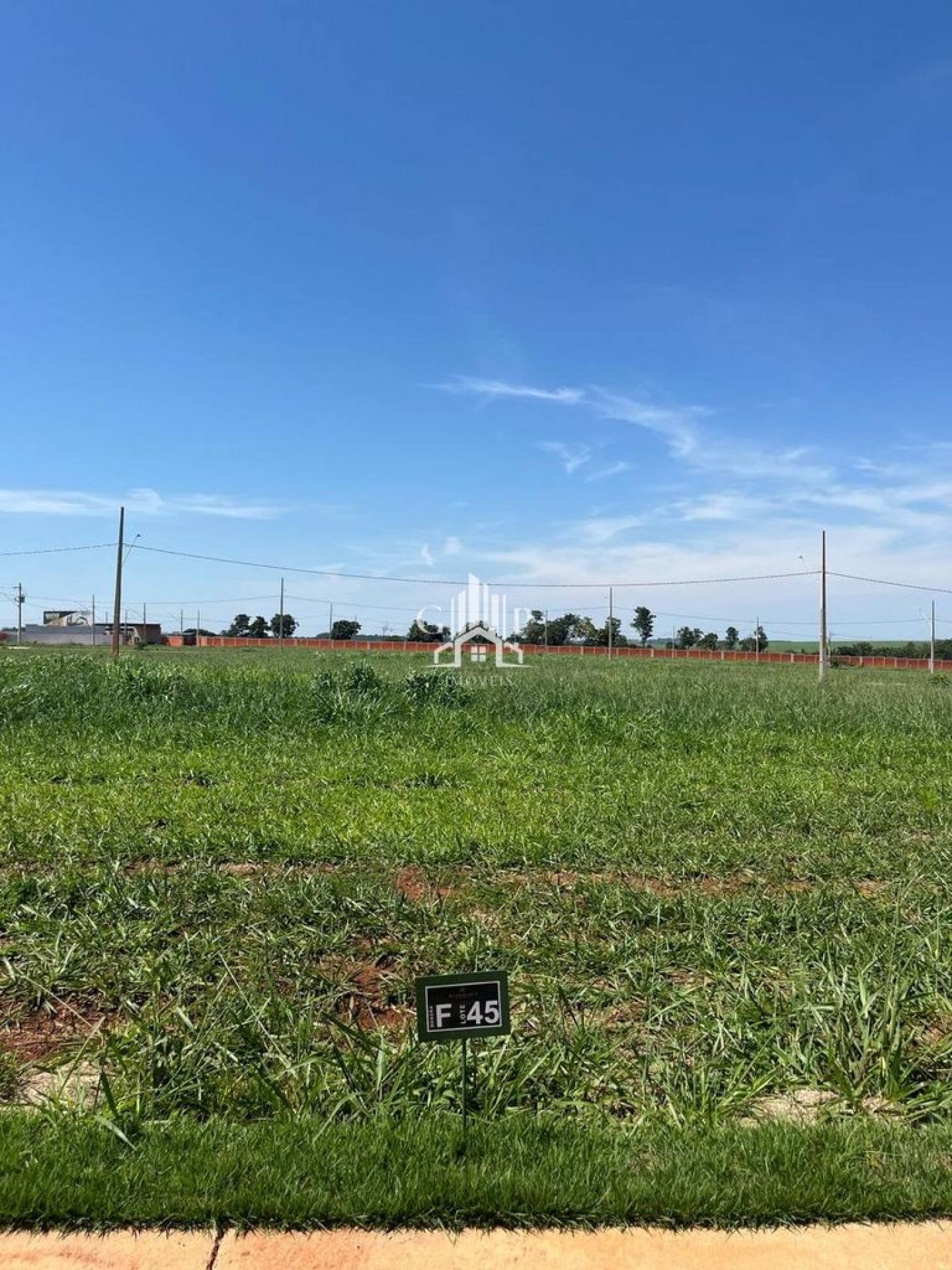 Lote / Terreno de Condomínio Para Vender no bairro Recreio dos Bandeirantes em Uberaba
