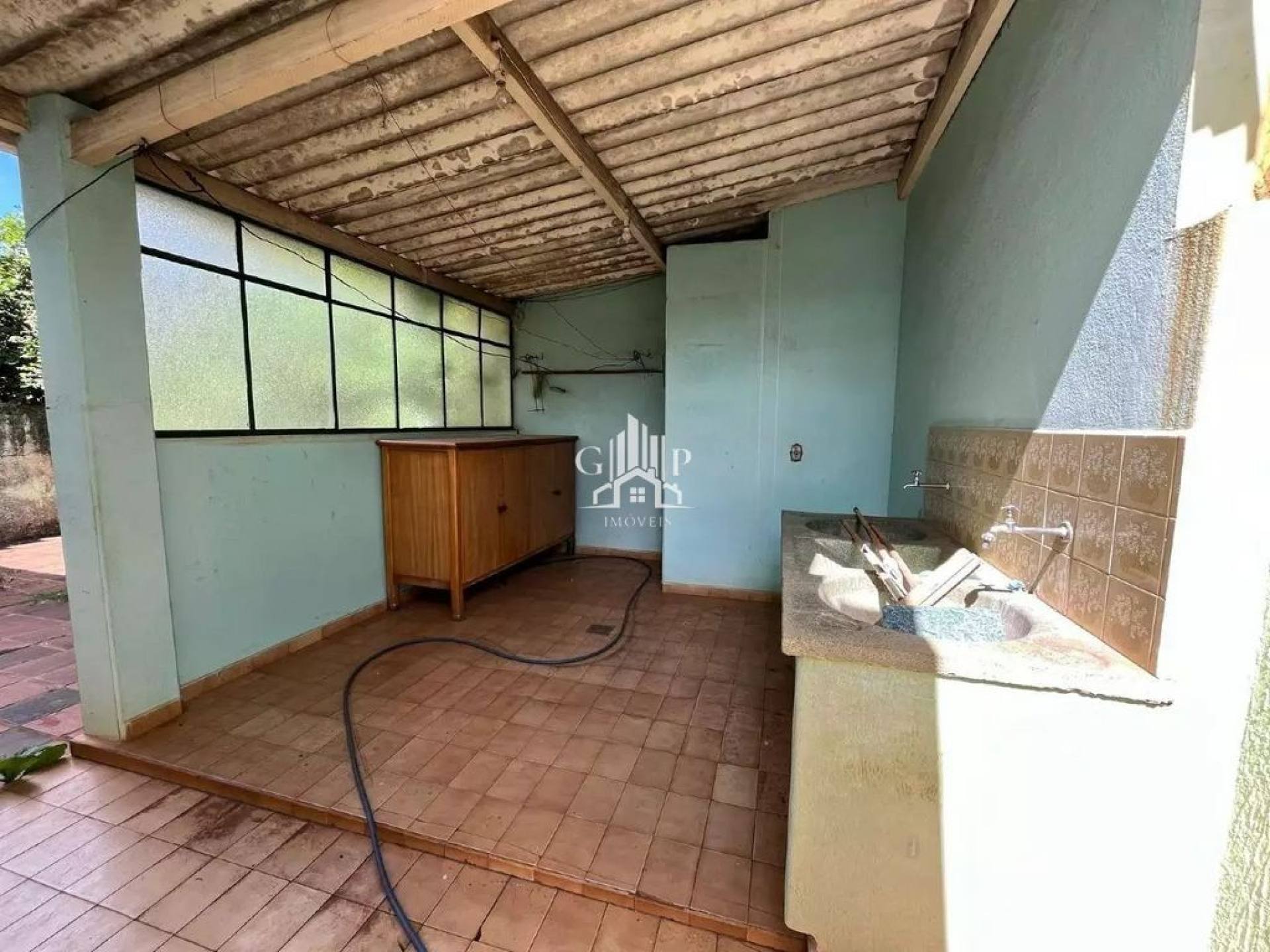 Casa à venda com 3 quartos, sendo 1 suíte no bairro Olinda