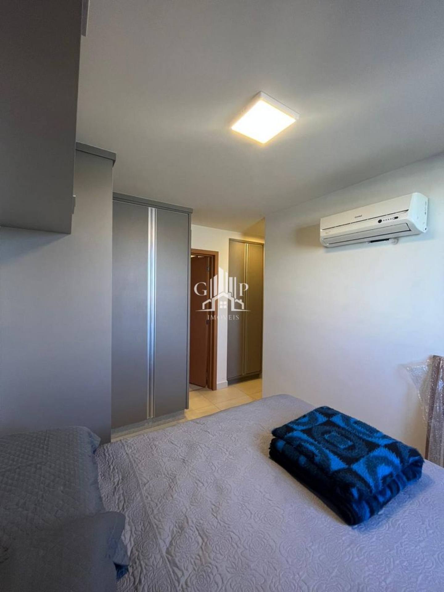 Apartamento no Residencial Bellagio com 2 quartos sendo 1 suíte.