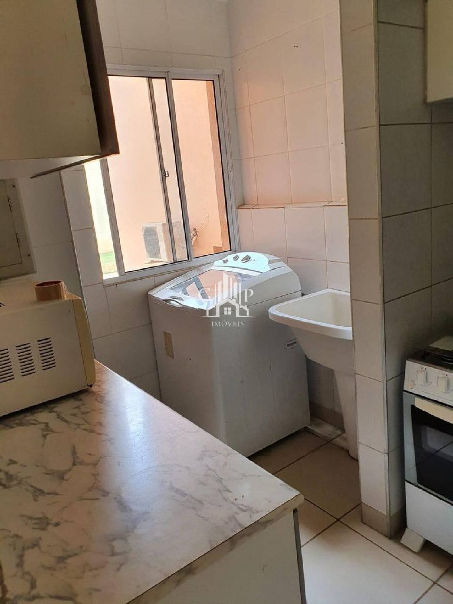 Lindo apartamento localizado no bairro Santa maria com 3 quartos sendo 1 suíte