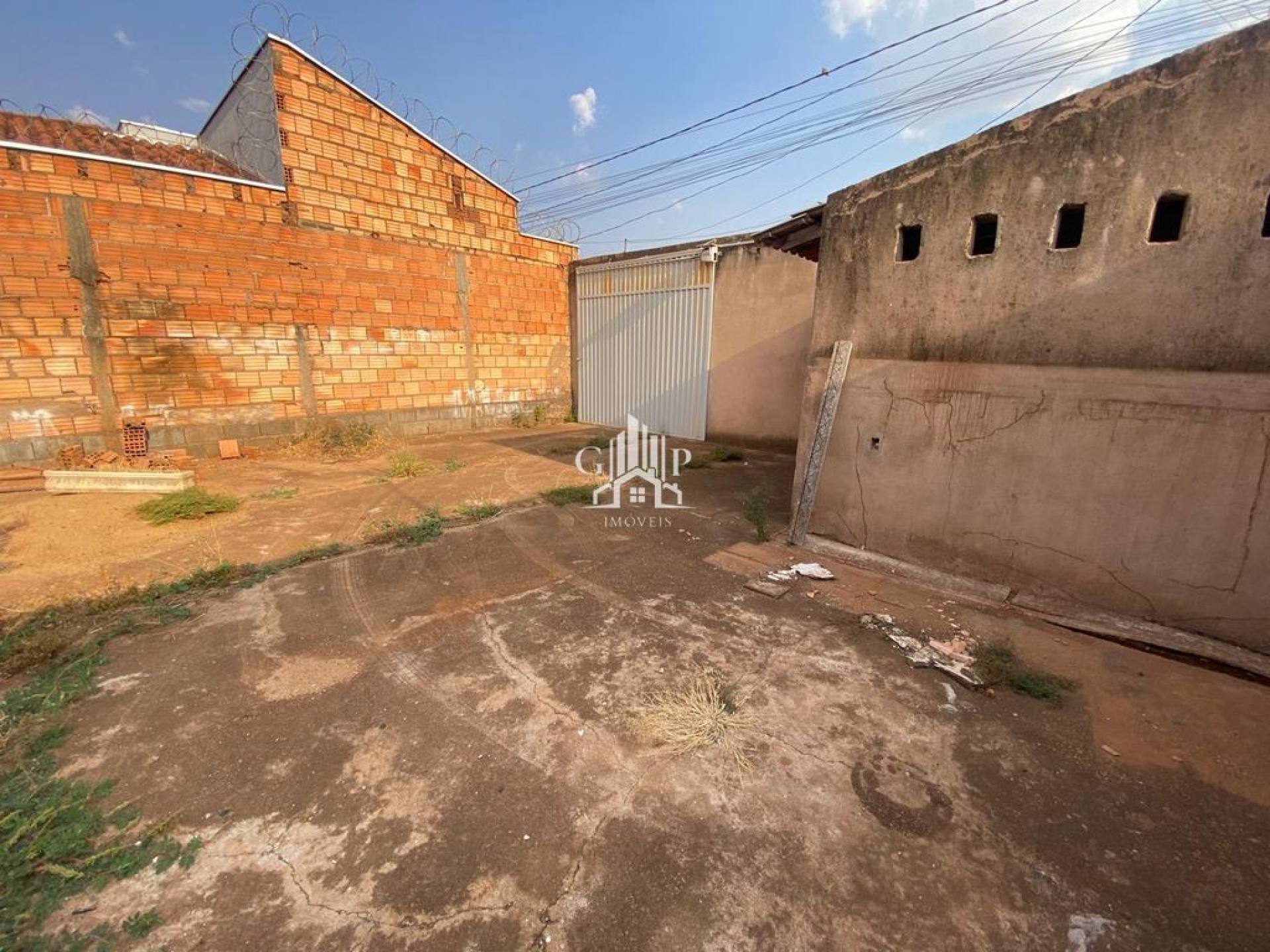 Terreno localizado no bairro Pq. dos Buritis 10x20