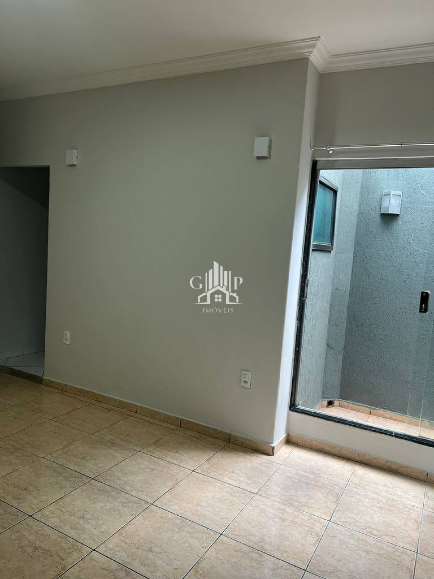 Casa com 2 quartos sendo 1 suíte para venda no bairro Beija Flor