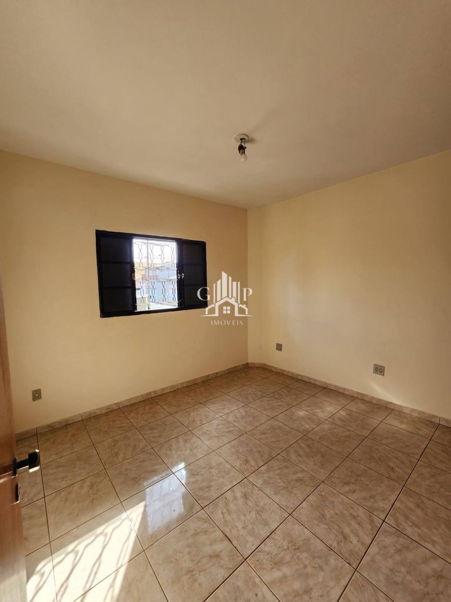 Apartamento disponível para venda no Sta Maria 1º andar com 3 quartos e 1 suíte