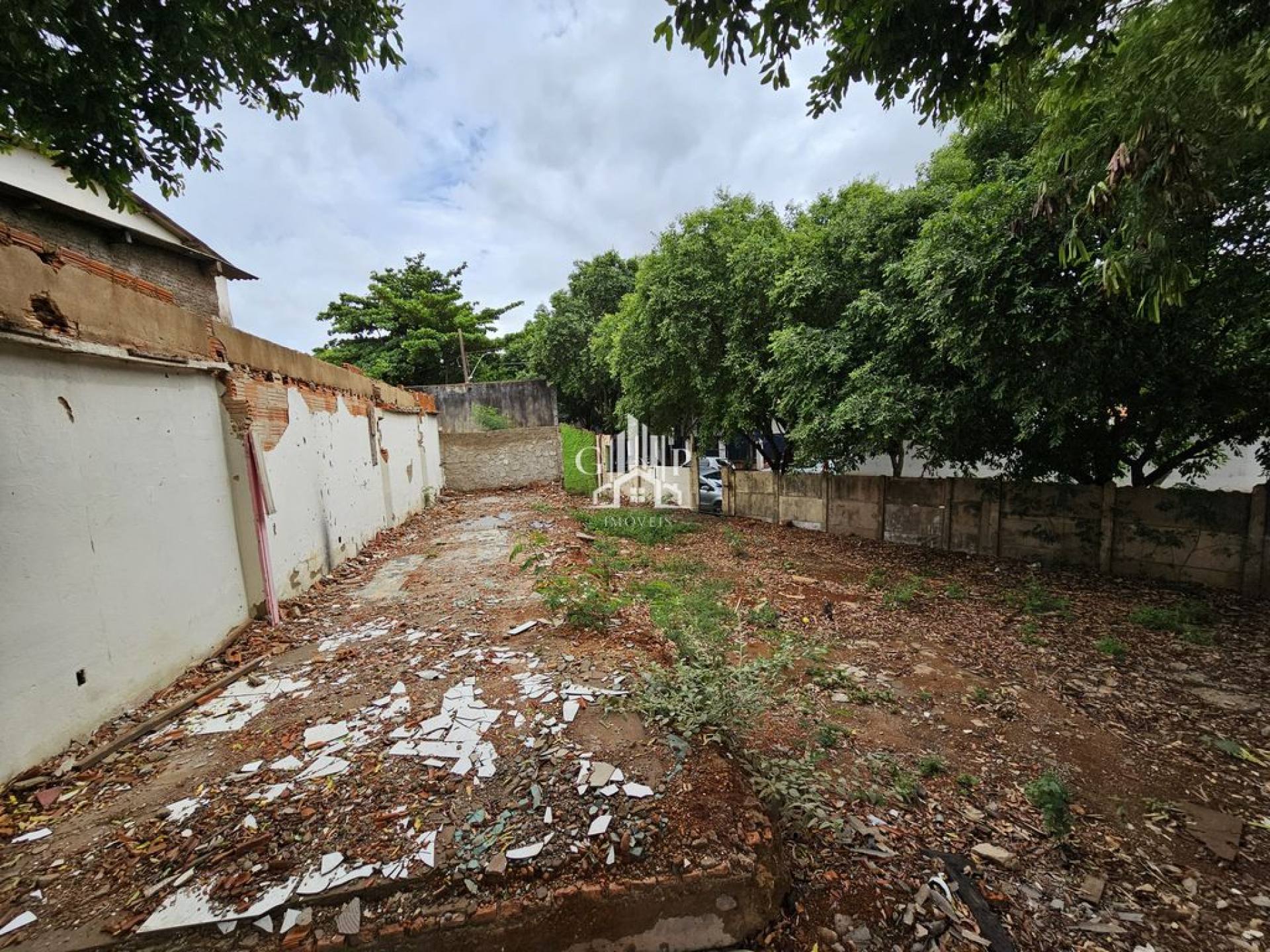 Lote com otima localização no bairro Volta Grande