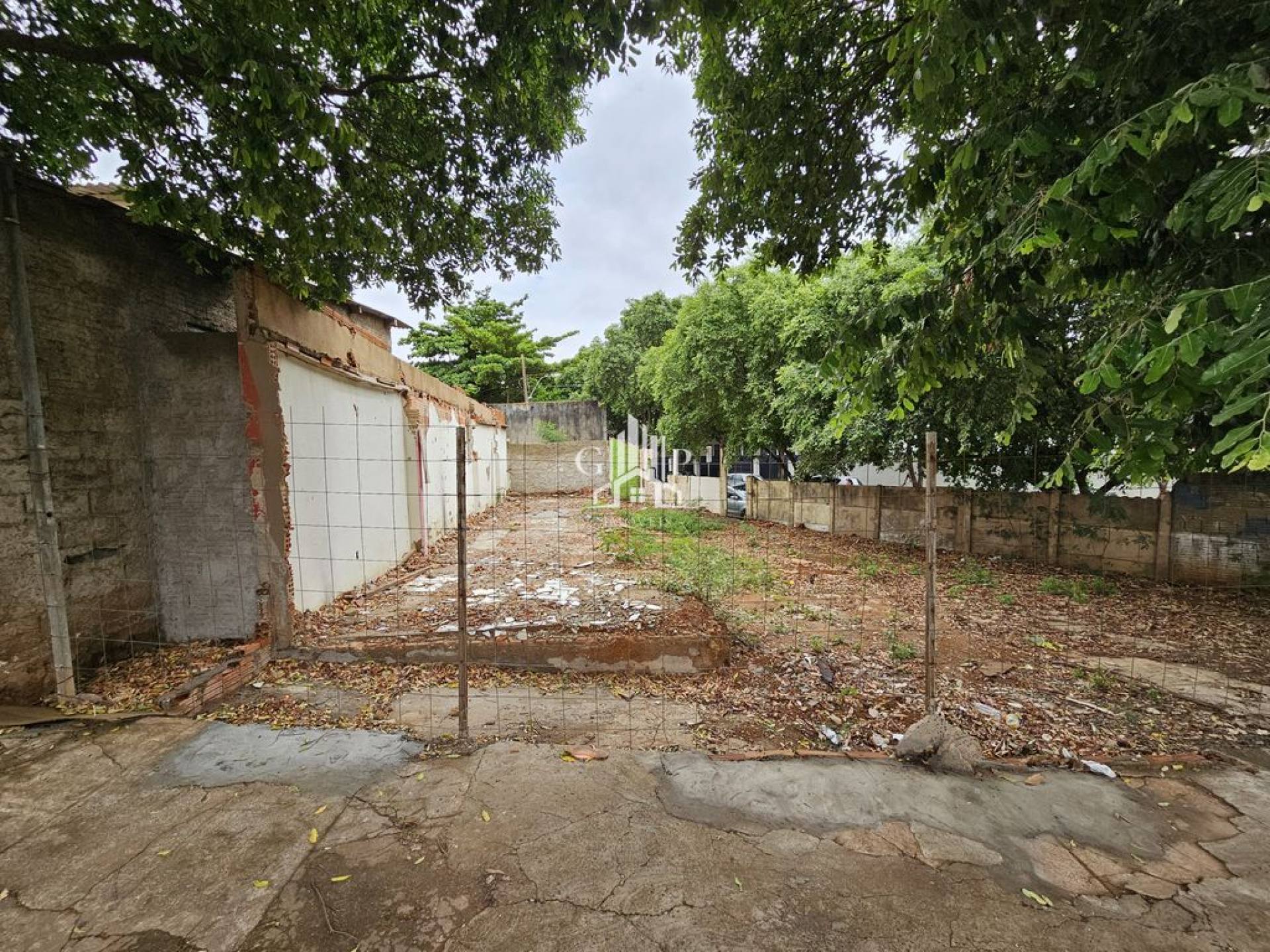 Lote com otima localização no bairro Volta Grande