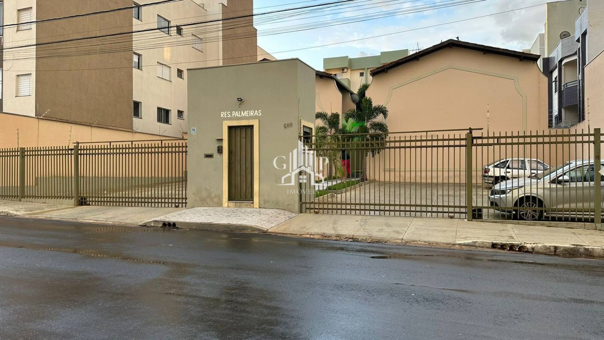 Apartamento Duplex Para Vender com 2 quartos no bairro Escolha um bairro... em Uberaba