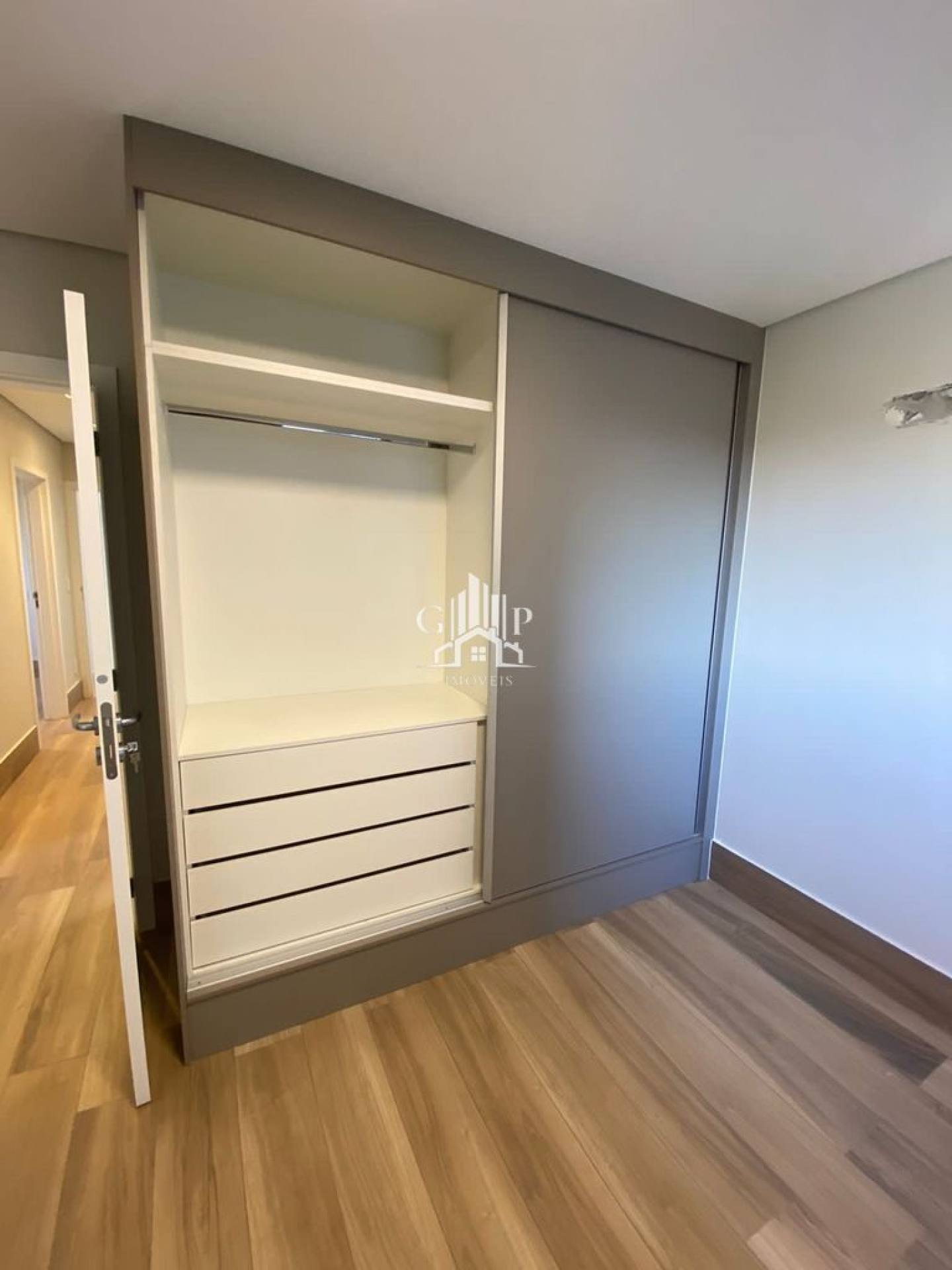 Apartamento a venda Edifício Cedro