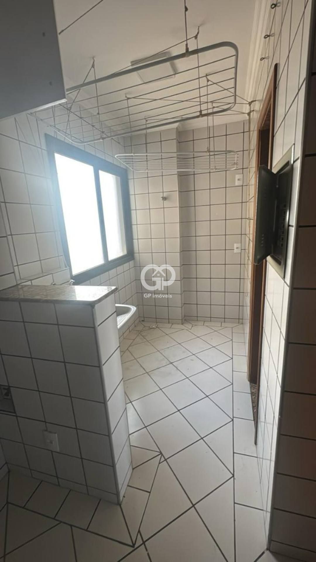 Apartamento com 4 Quartos, Suíte e Lazer Completo – Centro de Uberaba, Próximo à UFTM